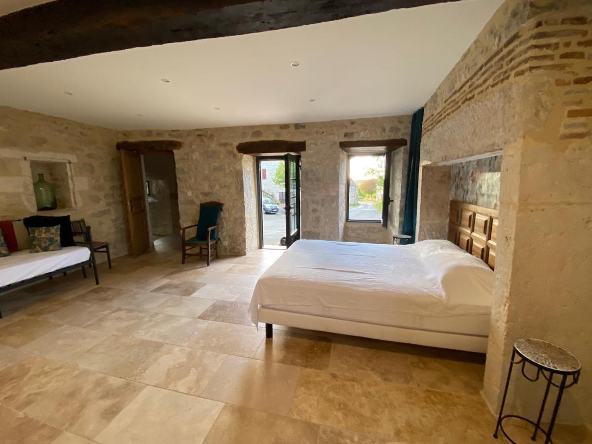 Maison De Village, Charme Et Confort Mauroux  المظهر الخارجي الصورة